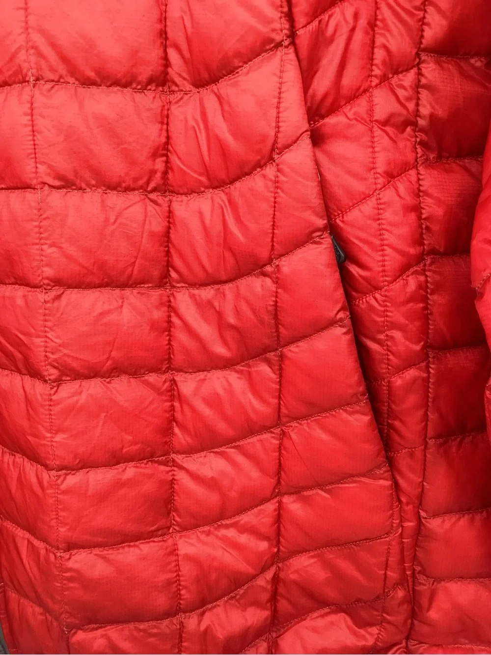 The North Face Men's Red Quilted  Puffer Jacket